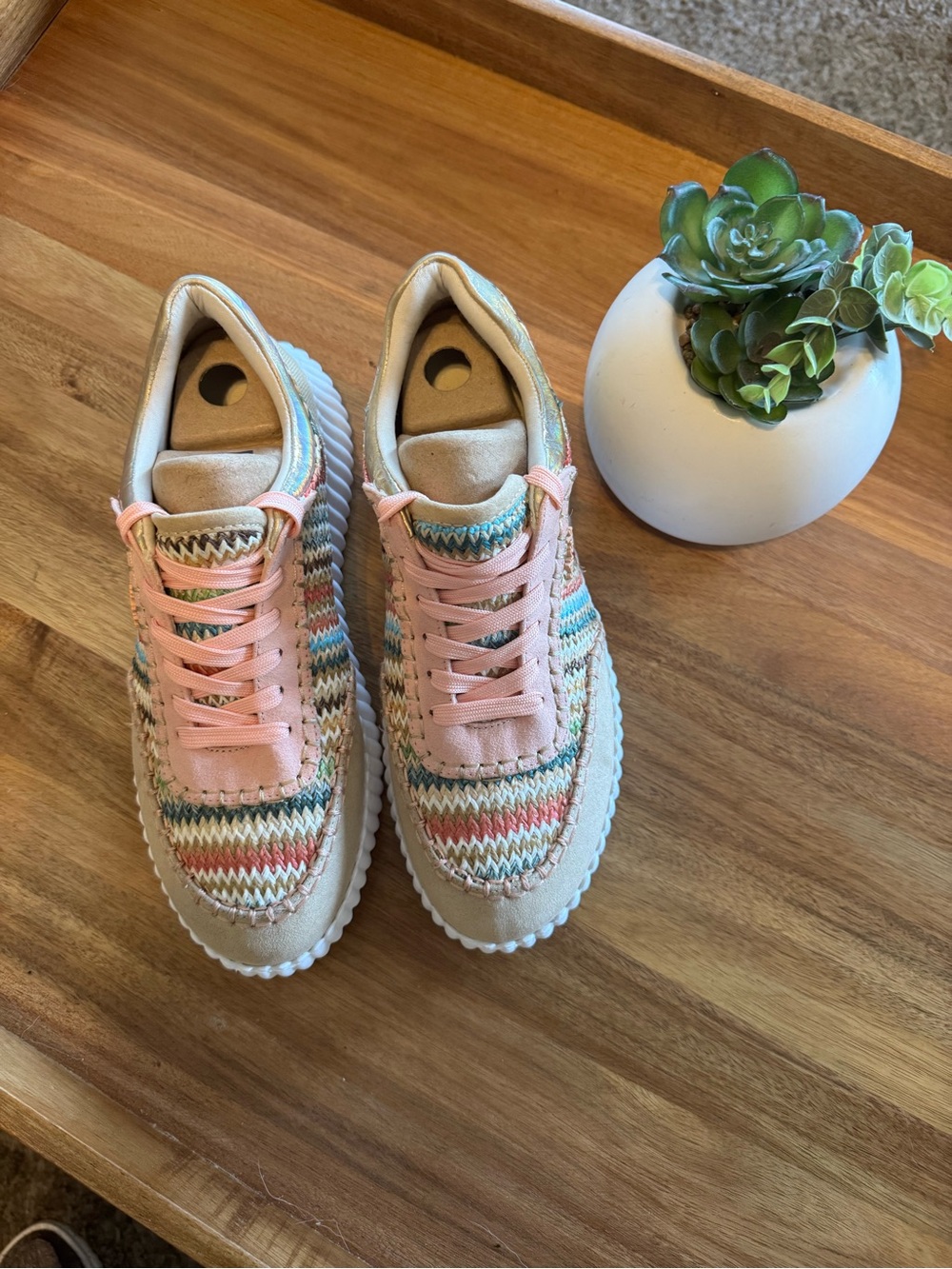 Casual Knit Women's Sneakers in Multicolor, Espadrille style, like new!